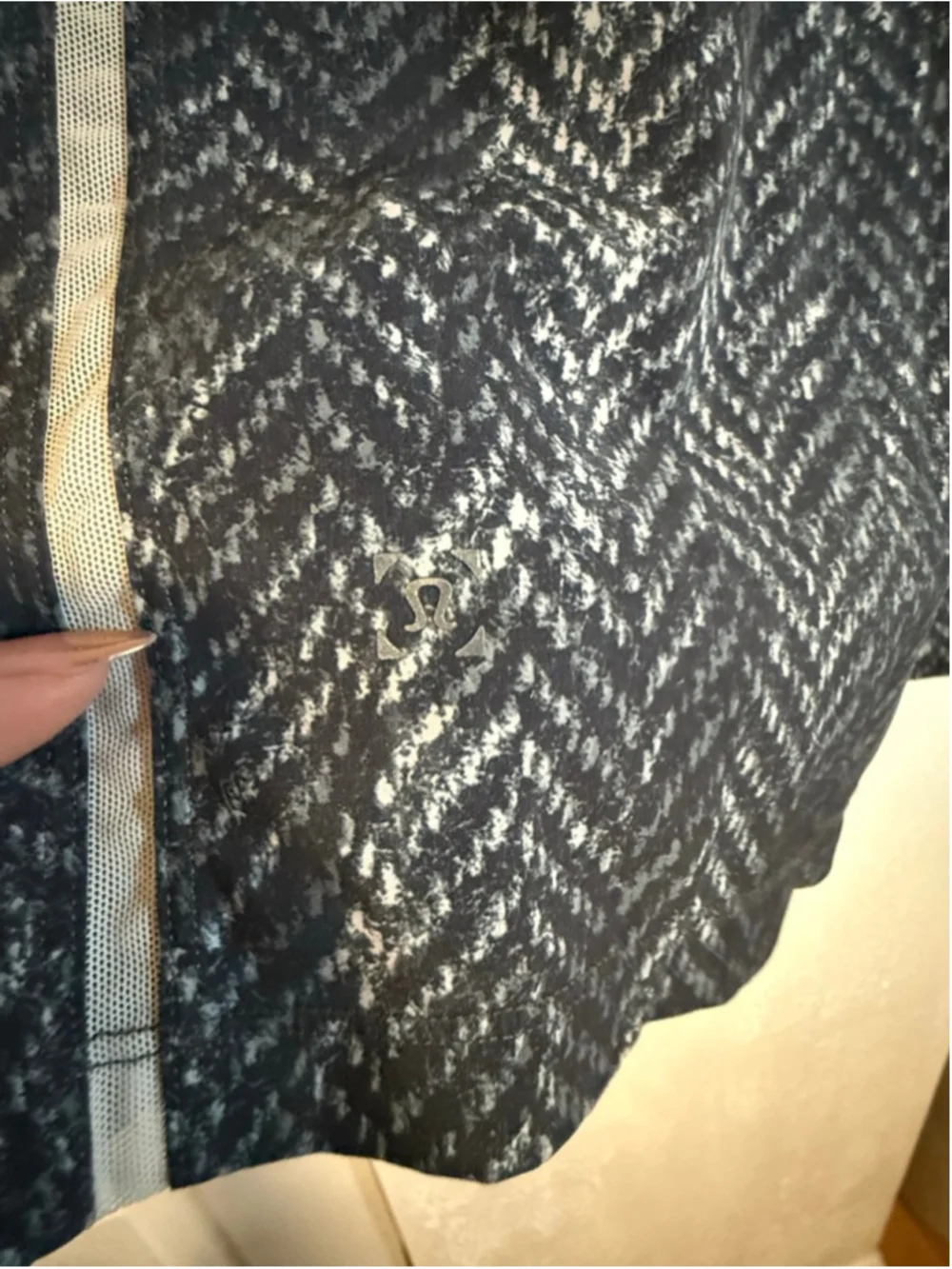 Preowned, Men’s Lululemon Pace Breaker shorts 8” ,lined, herringbone pattern, S